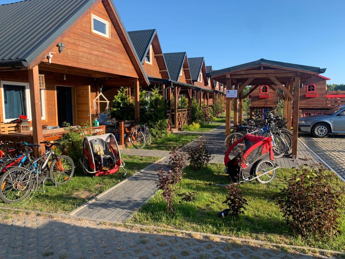 Pod Debami Wicie- Domki Drewniane Nad Morzem Wicie  Luaran gambar